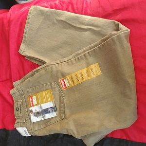 Wrangler Relaxed Fit Jean's 34X30